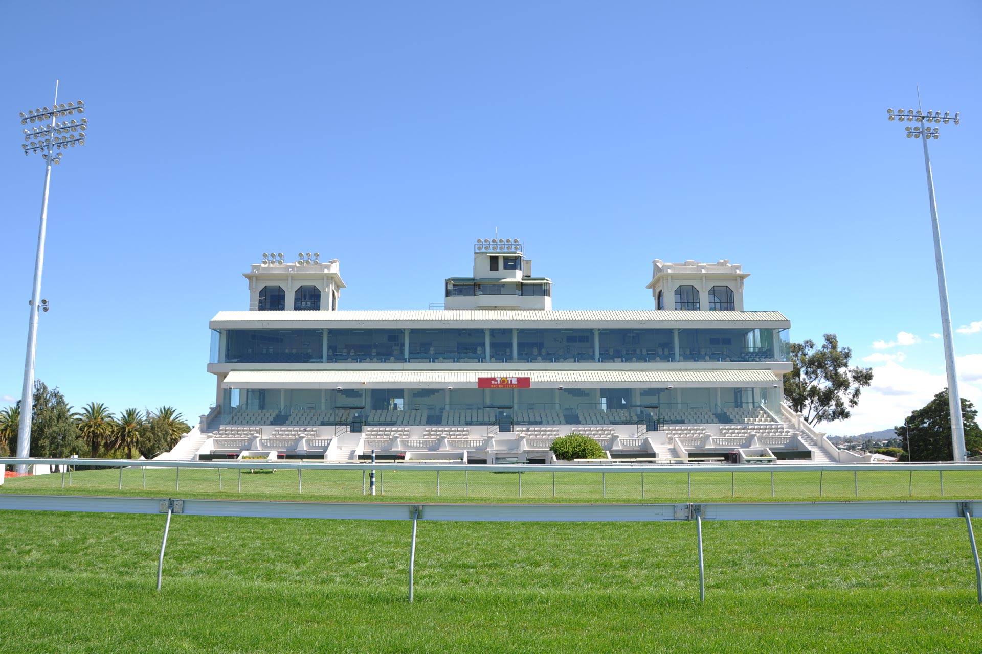 tote-racing-australia-5